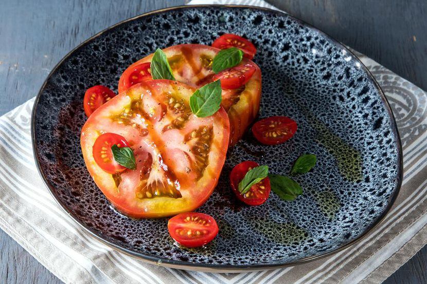 Fresca y ligera ensalada de tomate (AGENCIA REFORMA)
