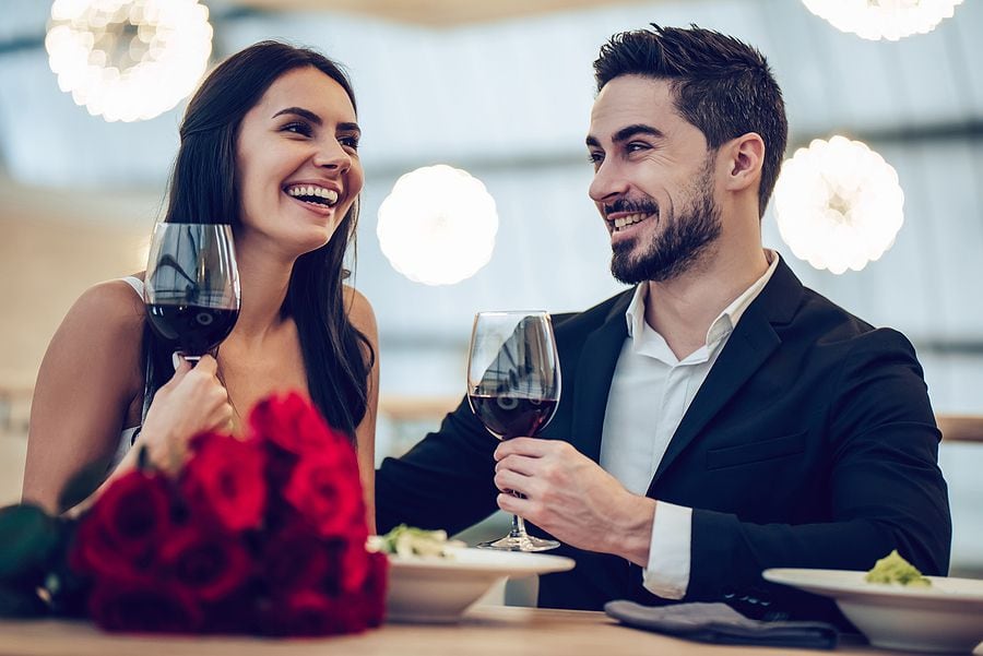 Top 8 Online Dating Websites and Apps for Singles in 2022