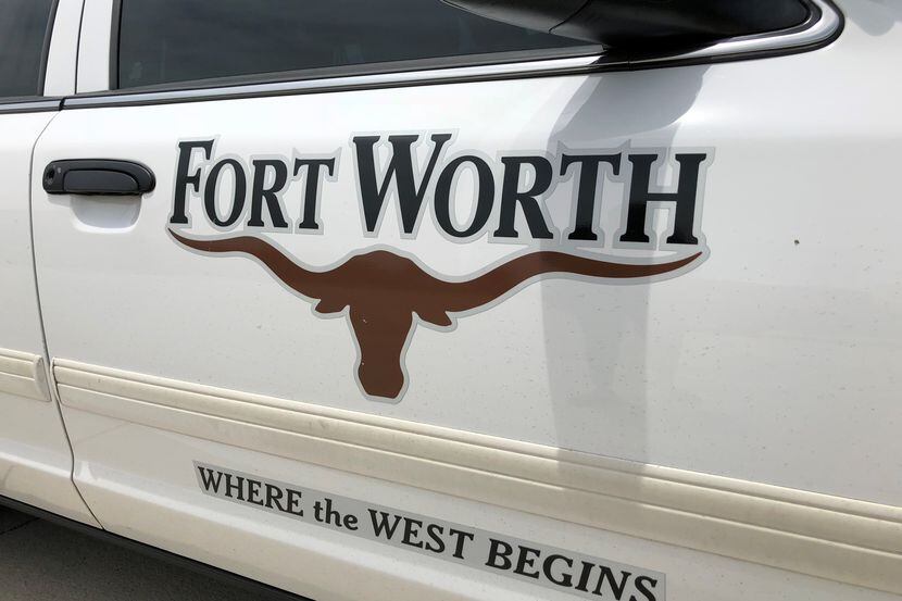 La Policía de Fort Worth llevó a cabo una investigación por el asesinato de un niño de 4...