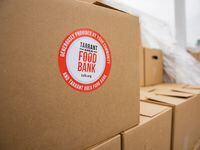 El Tarrant Area Food Bank, el Banco de Comida del condado (TAFB), entregará alimentos gratis...