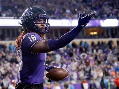 TCU Horned Frogs wide receiver Savion Williams (18) blows a kiss to the Iowa State Cyclones...