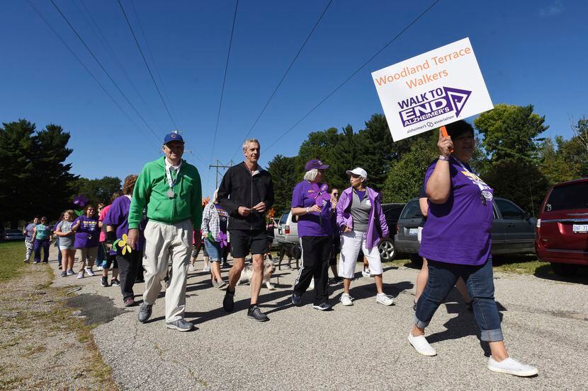 En noviembre se llevará a cabo una caminata en Dallas para terminar con el Alzheimer, un...