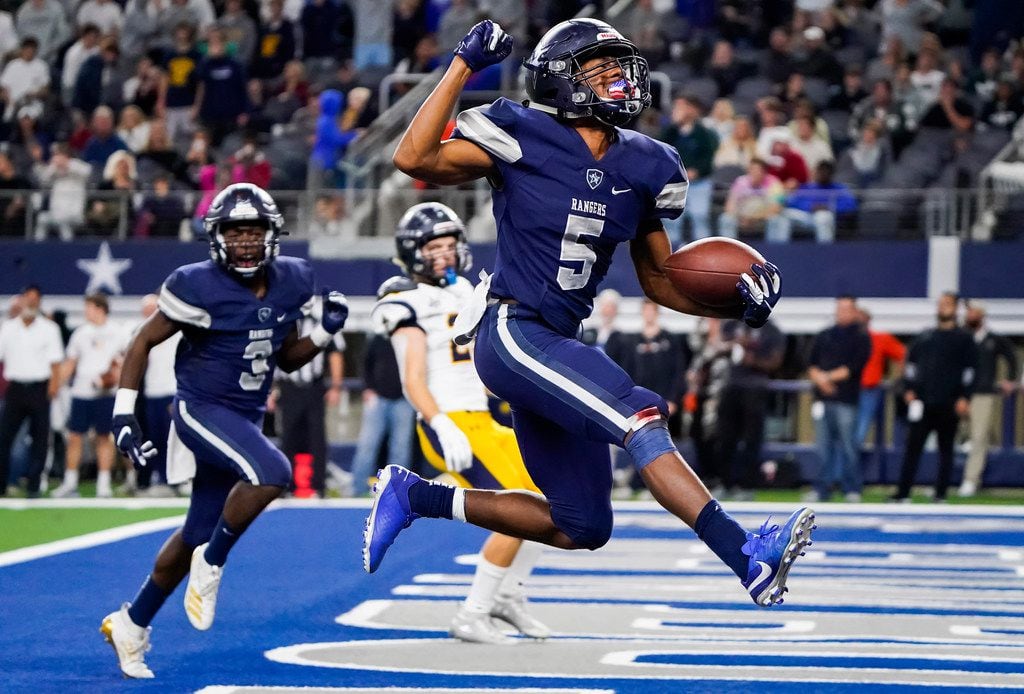 Frisco Lone Star running back Jaden Nixon celebrates as goes into to the end zone on an...