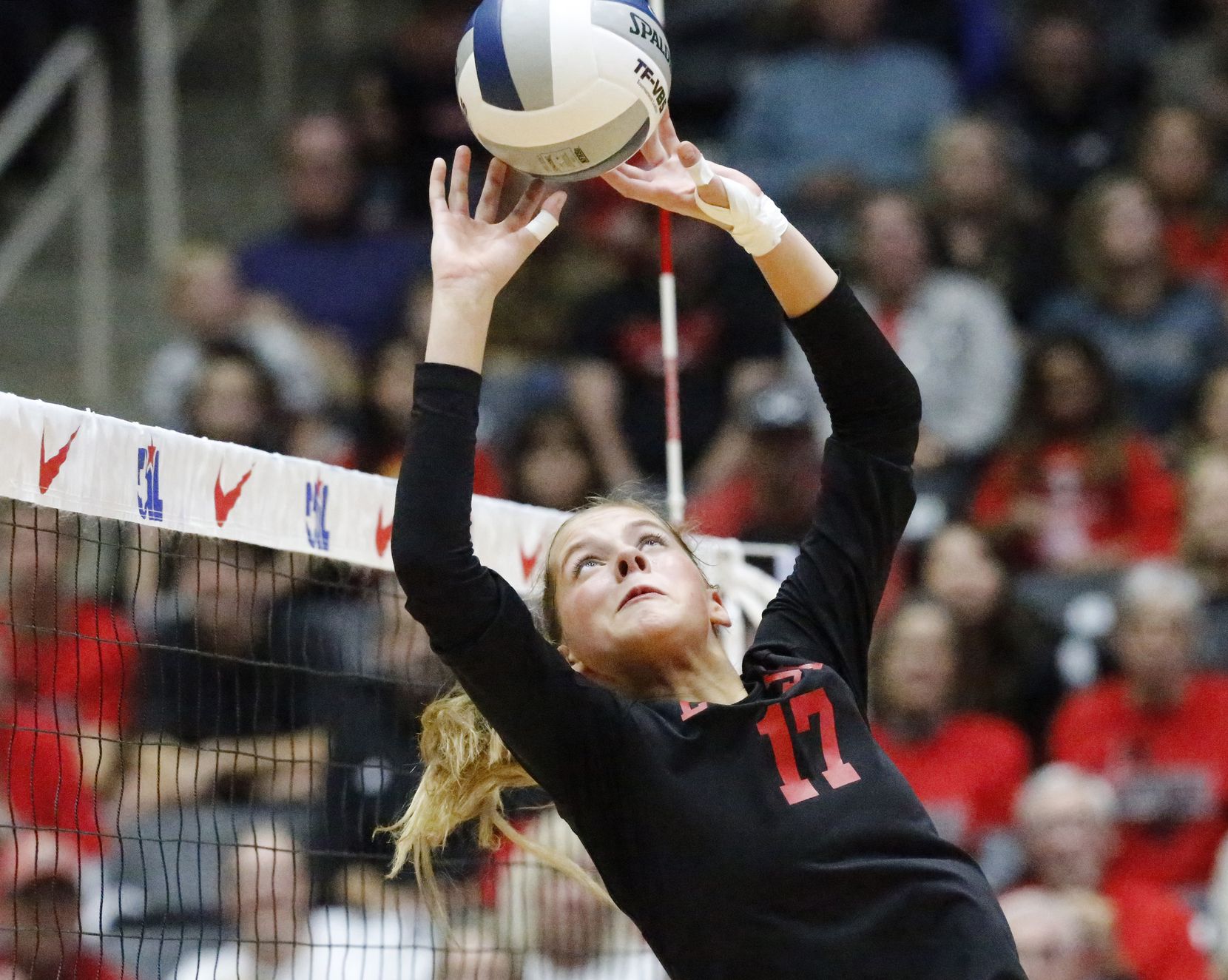 Lovejoy’s Rosemary Archer (17) makes a set during game two as Grapevine High School played Lovejoy High School in the UIL 5A State Championship match held at the Curtis Culwell Center in Garland on Saturday, November 20, 2021. (Stewart F. House/Special Contributor)