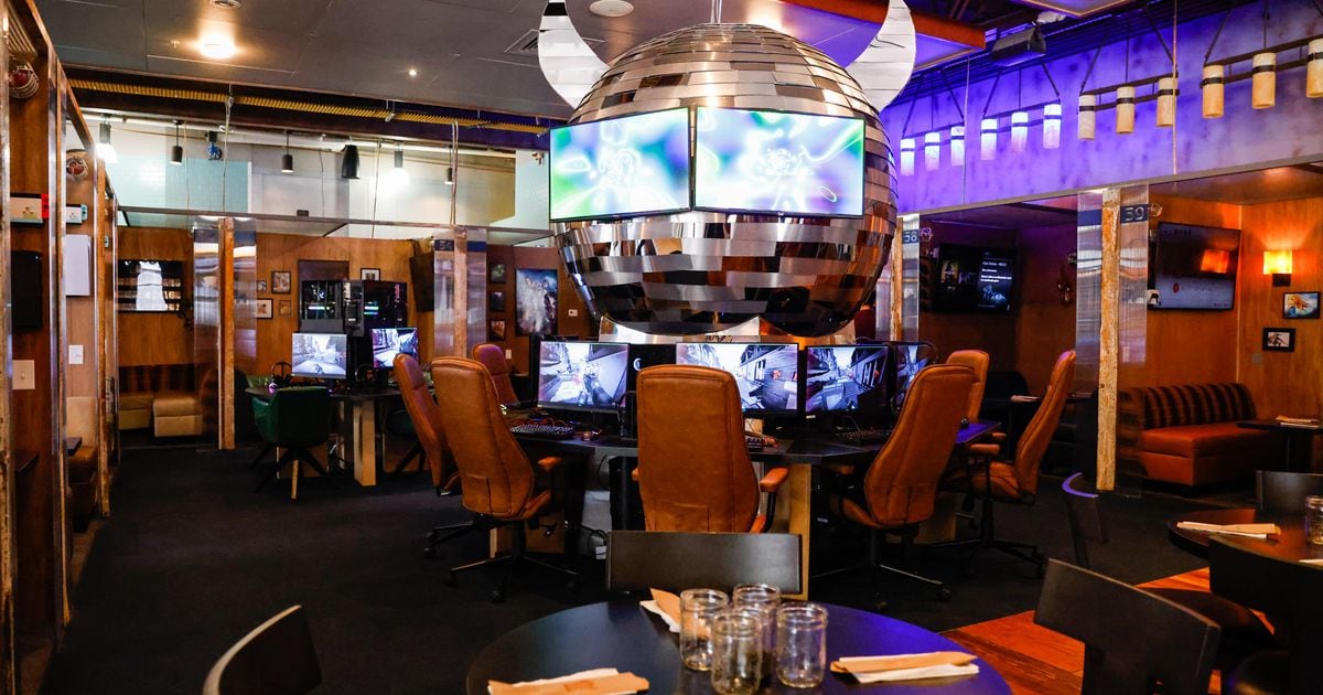 An ‘eat-ertainment’ incubator: Why gaming restaurants are betting big on D-FW
