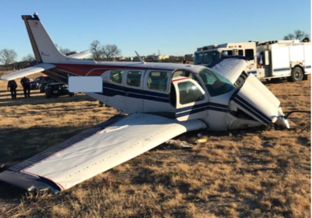 A small aircraft that crashed in an east Fort Worth field Sunday afternoon.