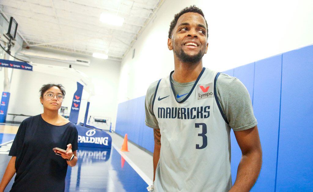 Daryl Macon S Five 3 Pointers Lead Mavs To Summer League Win Over Rockets