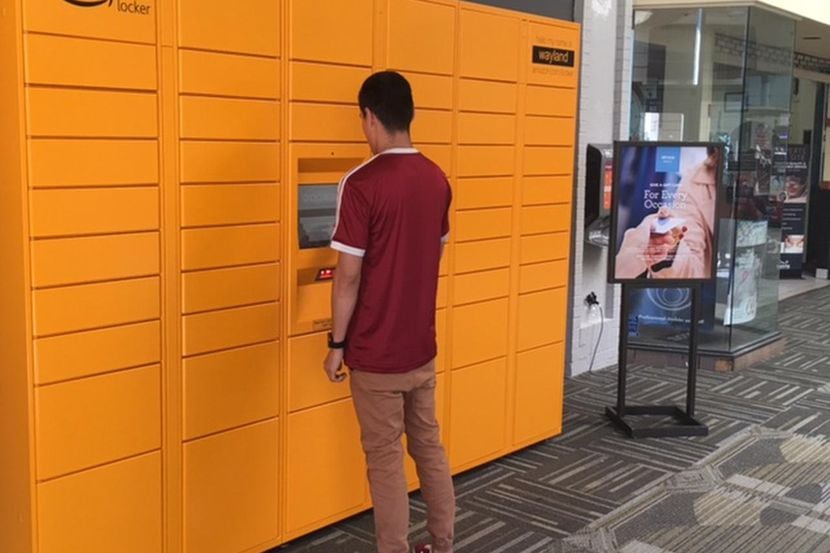 Amazon instaló sus lockers en el mall de Irving (IRVING MALL/CORTESÍA)
