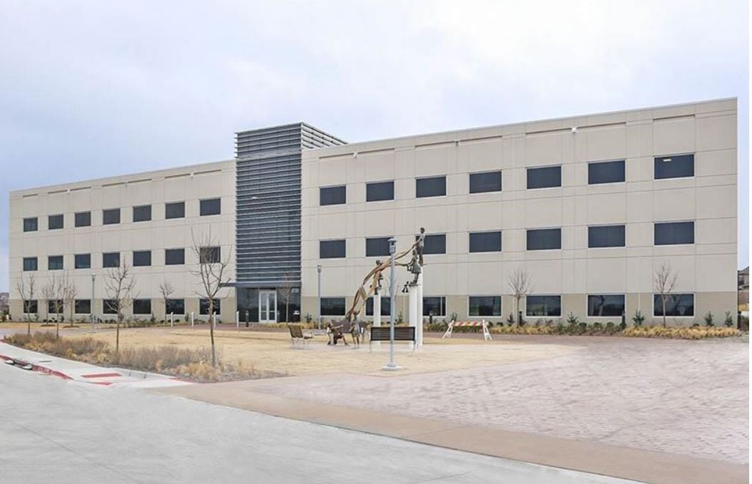 The Stonebrook Business Park building is on the Dallas North Tollway.