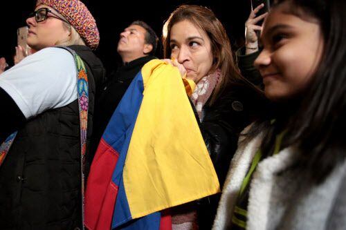 Alrededor de 250 venezolanos participaron de una protesta en Addison en enero pasado. Los...