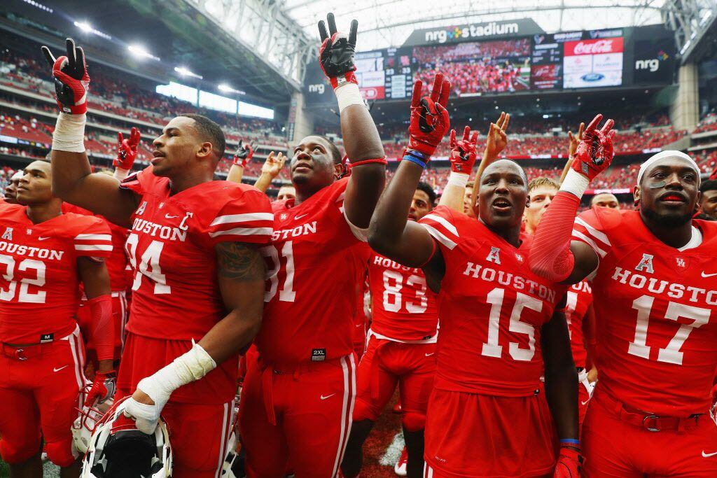 HOUSTON, TX - SEPTEMBER 03:   The Houston Cougars celebrate after they defeated the Oklahoma...