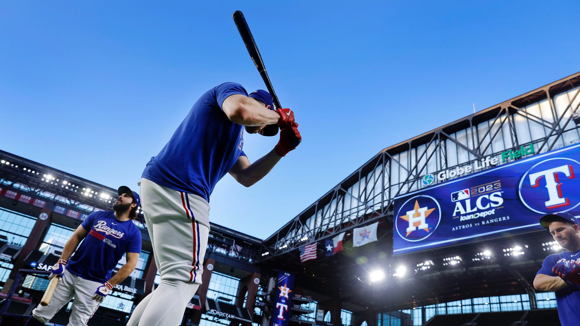 Official EarthCam 4K Time-lapse of Texas Rangers Globe Life Field 