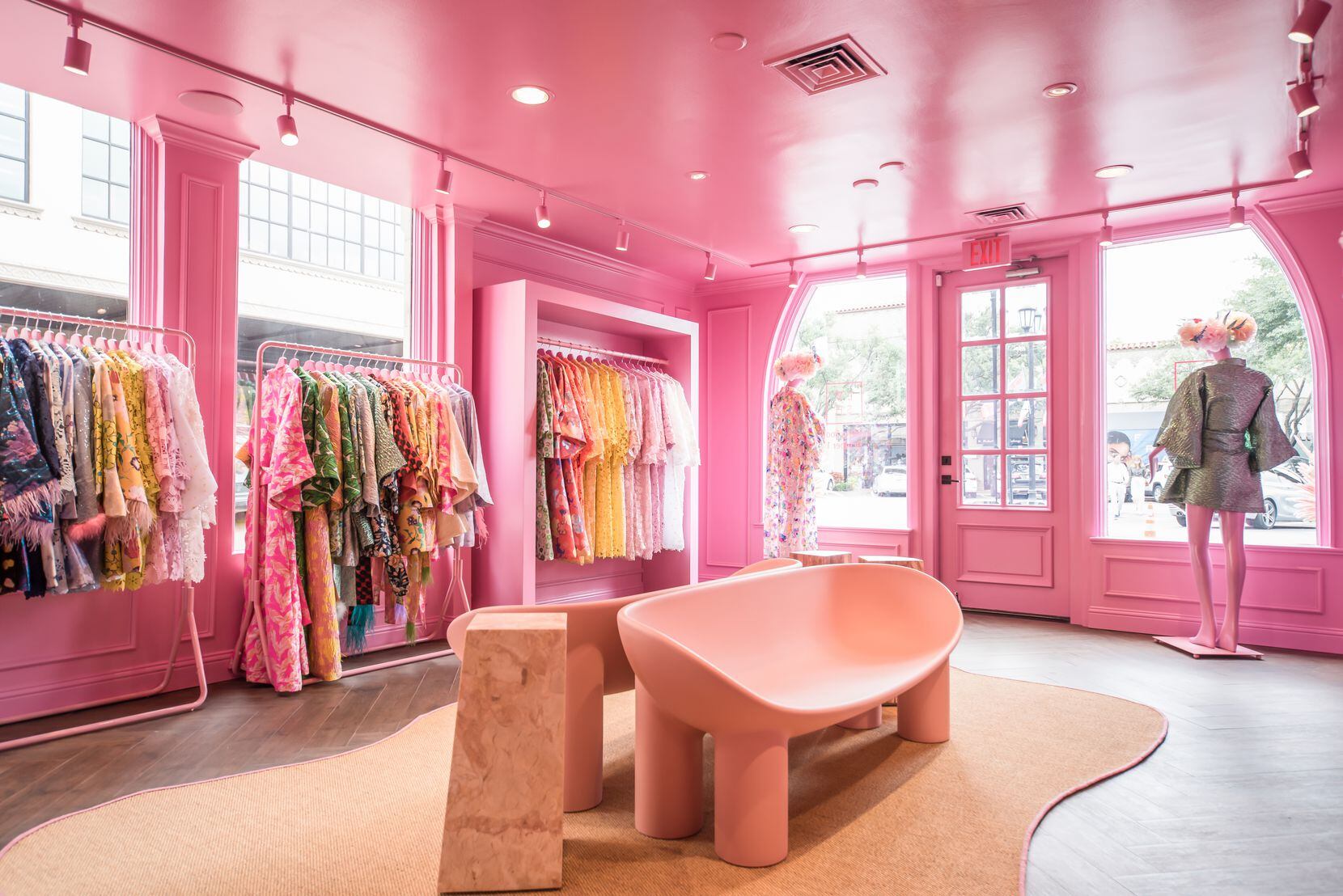 La Vie Style House in Highland Park Village opened in October 2020 during the pandemic. Founders Jamie Coulter and Lindsey McClain have reimagined classic caftan and kimono silhouettes from vintage and designer fabrics into one-size pieces. The garments are made in Dallas.