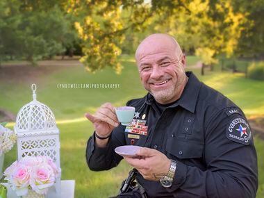 Tarrant County Deputy Constable Mark Diebold shared tea with Evelyn Hall, whom he helped...