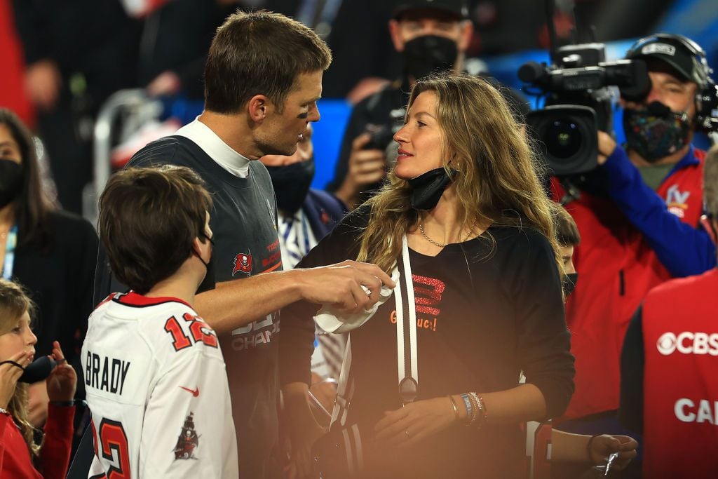 Tom Brady celebra su séptimo Super Bowl junto a su esposa Gisele Bundchen en el Raymond...