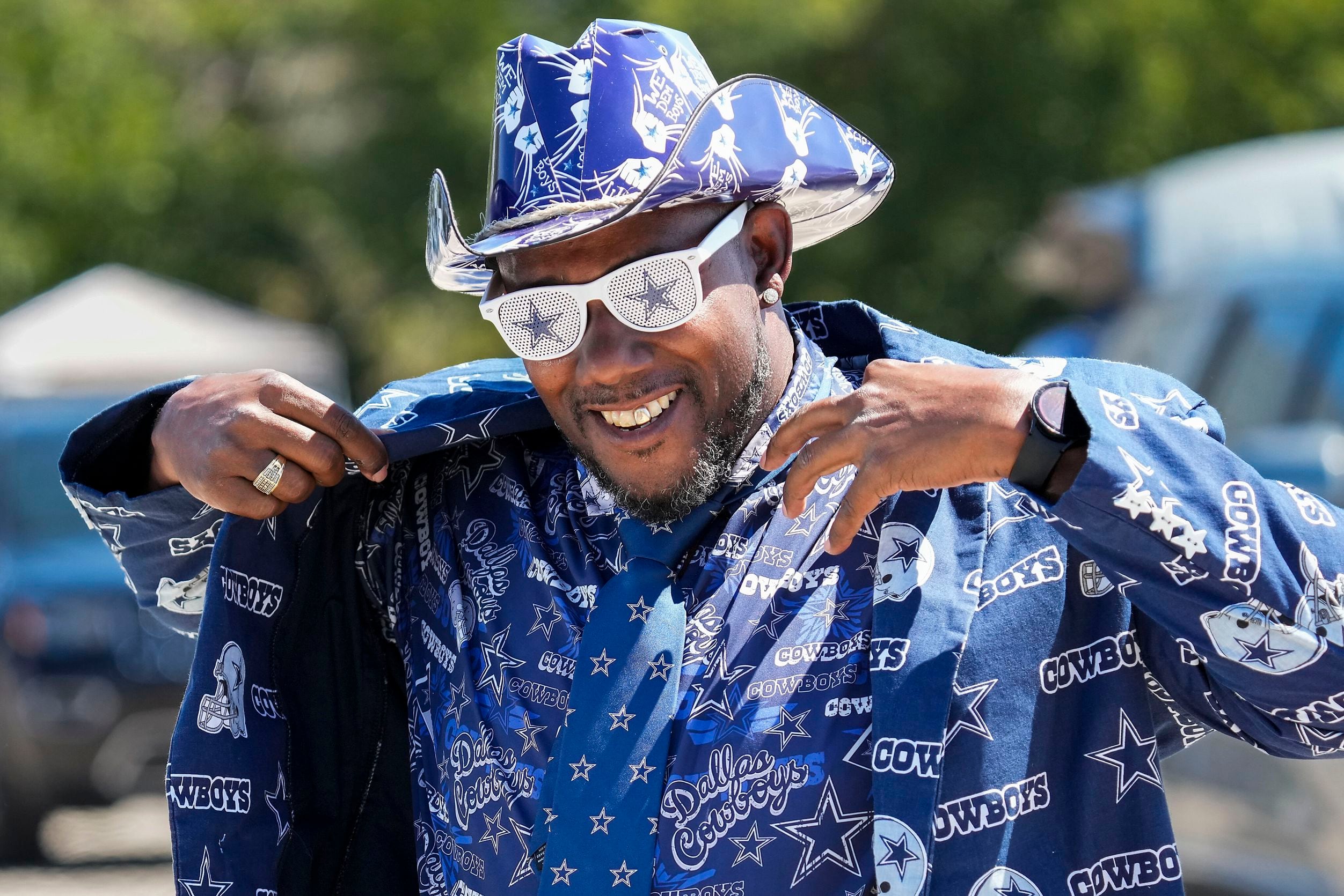 Cowboys fans descend upon AT&T Stadium for Week 2 opener against the Jets