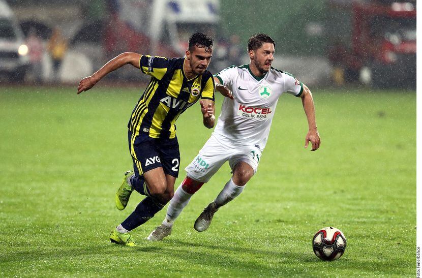 Reyes se sumó al futbol turco tras salir del Porto. Foto Agencia Reforma
