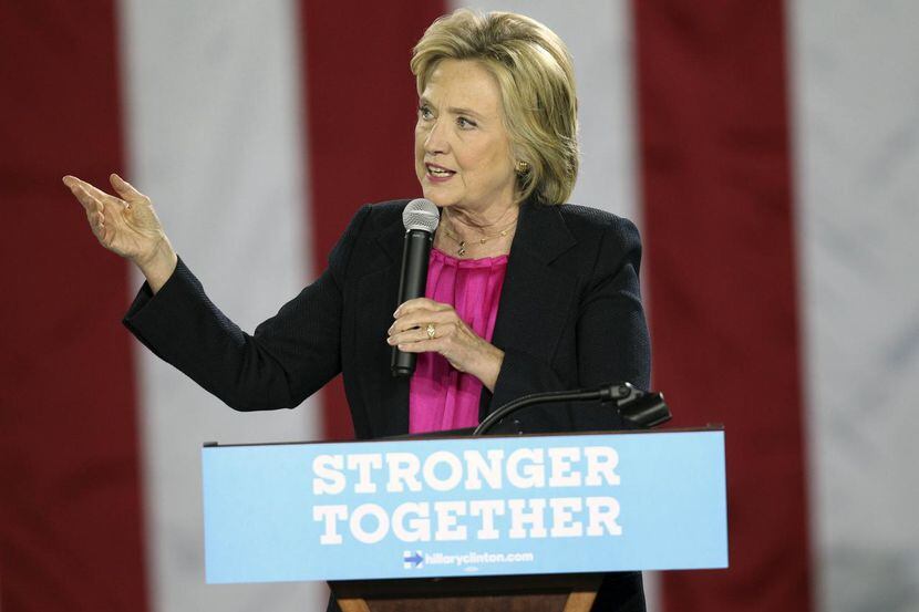 La candidata demócrata Hillary Clinton, durante un evento de campaña en la Universidad del...
