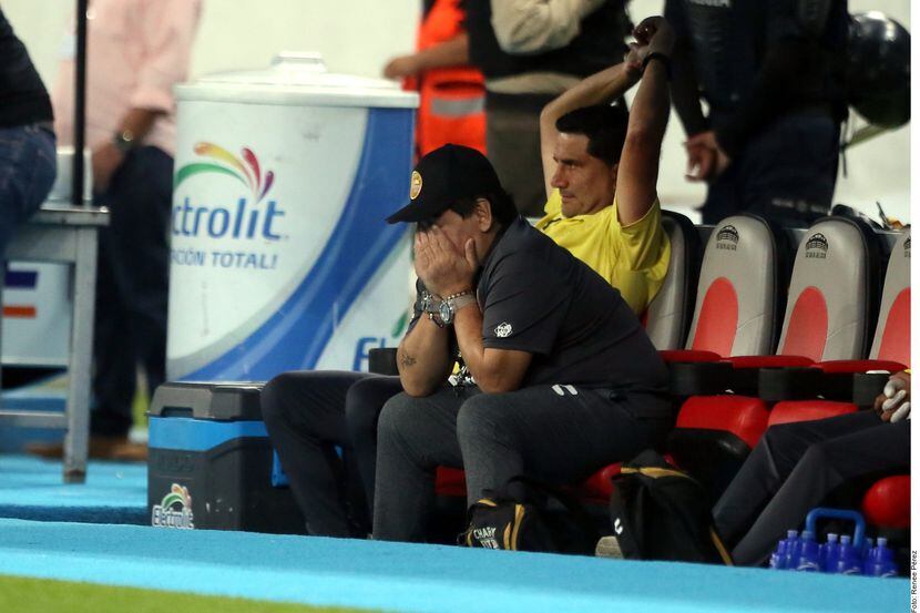 Diego Maradona fue técnico de Dorados de Sinaloa por dos torneos. Foto Agencia Reforma

