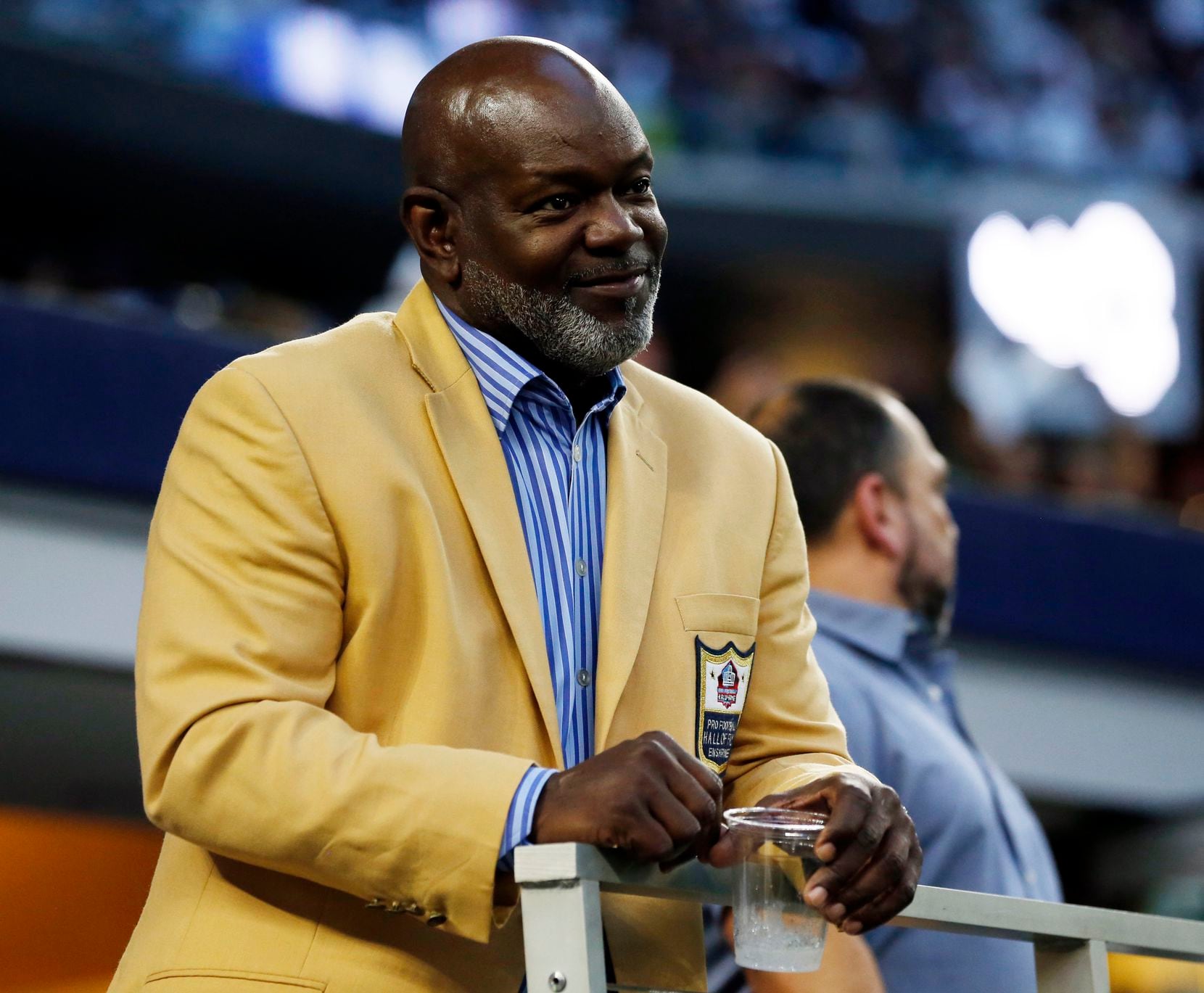 Former Dallas Cowboys running back Emmitt Smith watched a pregame workout from the stands before the game between the Dallas Cowboys and the Philadelphia Eagles at AT&T Stadium in Arlington on Monday.
