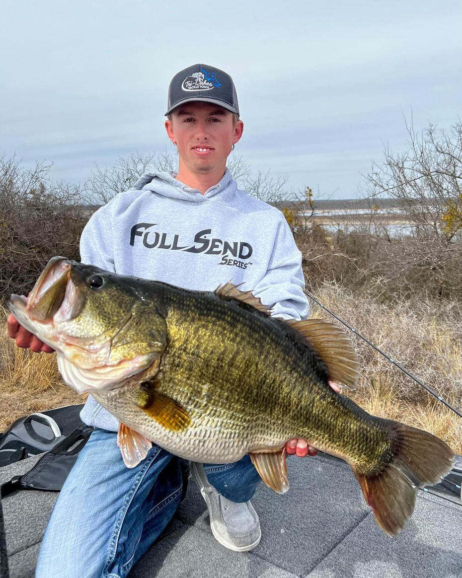 Kyle Hall used Garmin LiveScope to sniff out this 16.10-pound Toyota ShareLunker last March...