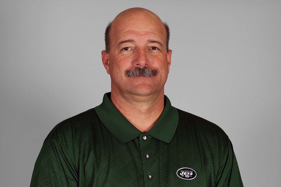 Noel Mazzone, pictured in a 2008 photo when he was on the Jets staff.