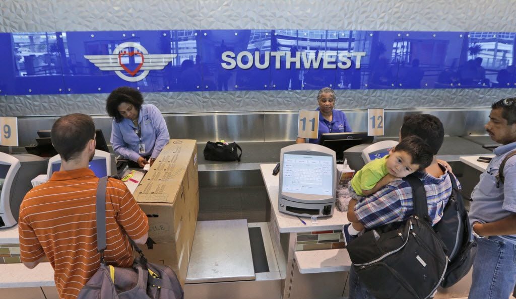 southwest airlines check in counter hours