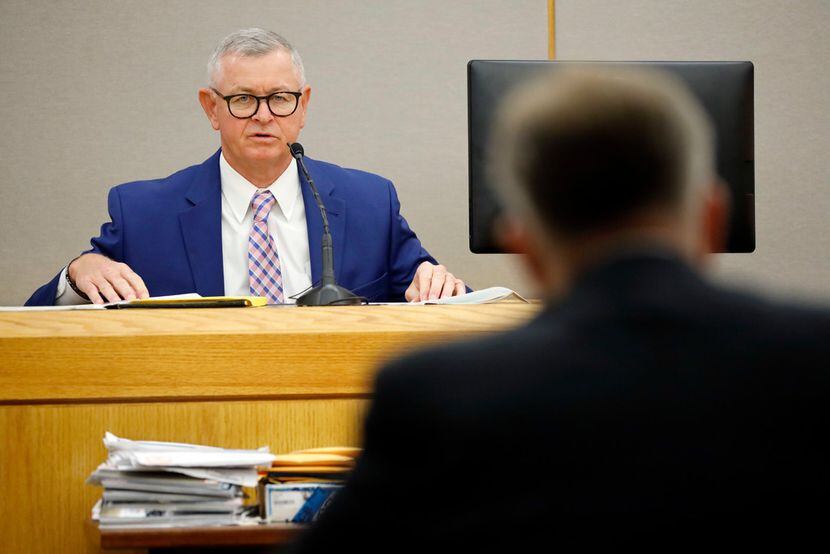Former Dallas police deputy chief Craig Miller testified outside the jury's presence at...
