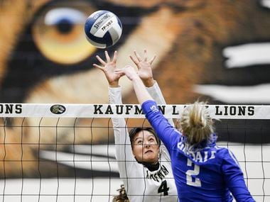 LindaleÕs Skylar Wyllie spikes the ball as KaufmanÕs Evelyn Ramos (4) defends during a high school volleyball match at Kaufman High School, Tuesday, August 11, 2020. Lindale won in three straight sets. (Brandon Wade/Special Contributor)