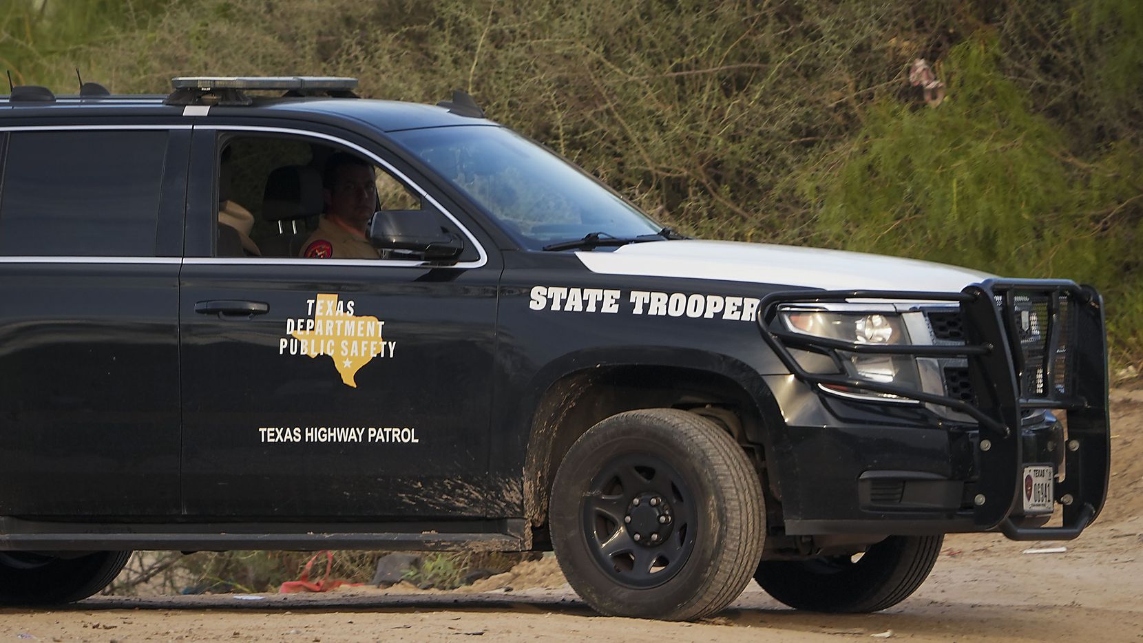 Texas DPS on X: Last week, during a traffic stop in Edinburg, DPS Troopers  encountered a smuggler who had two individuals hiding behind a radio speaker  in the trunk of the vehicle.