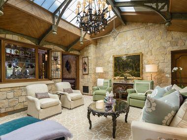 The Tolleson Estate is almost 13,000 square feet.