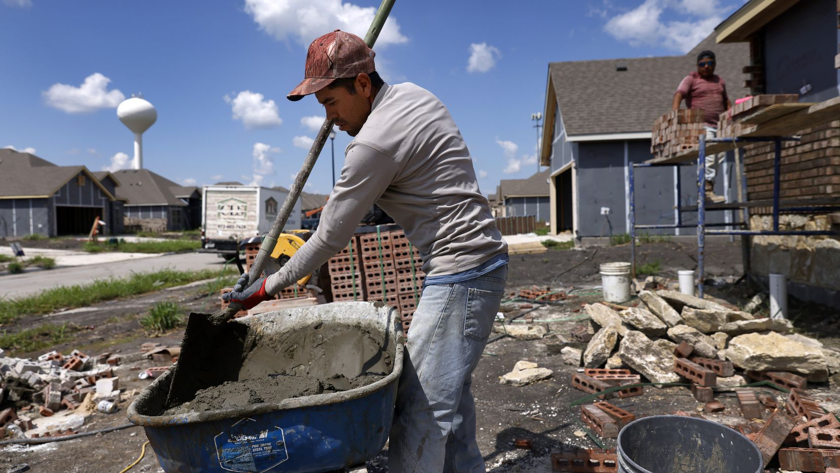 The construction industry in Texas lost 3,900 jobs in November, an indication that higher...