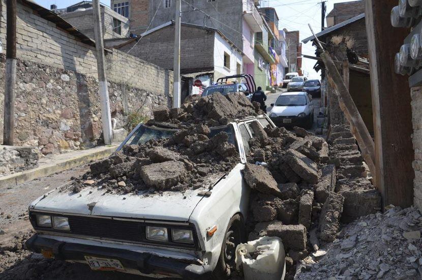 Dos terremotos en México pegaron duro en en la comunidad de Dallas. El 80 por ciento de los...
