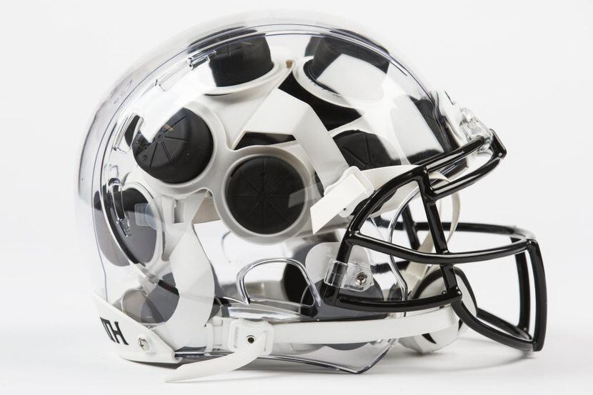 Xenith X2E football helmet, Helmet