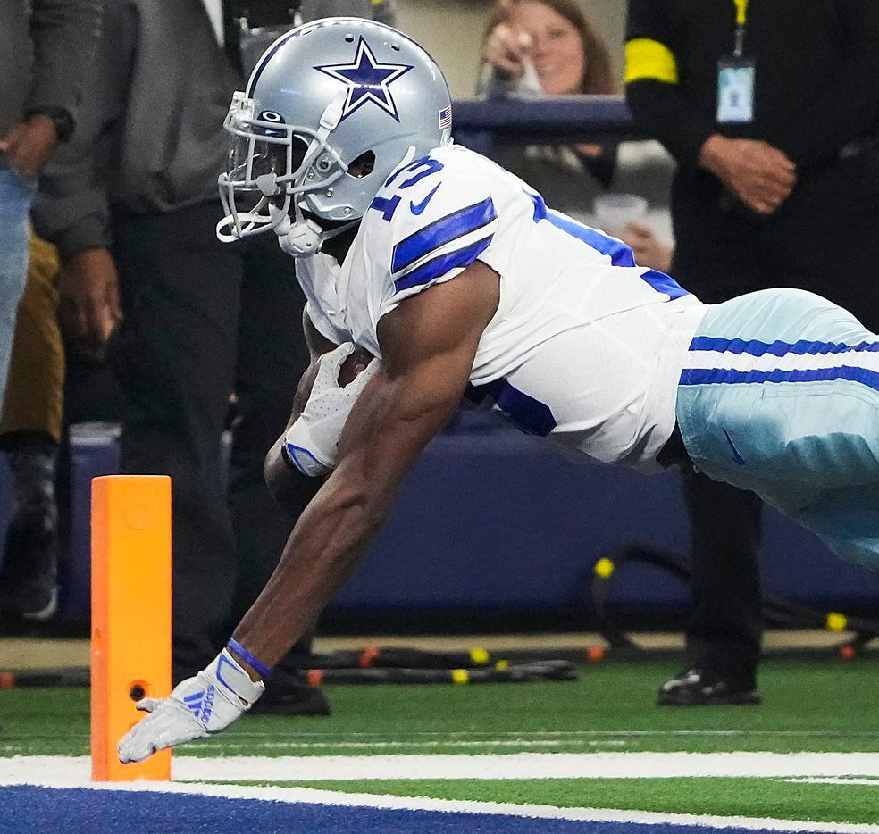 Dallas Cowboys wide receiver Michael Gallup (13) dives for a touchdown during the second...