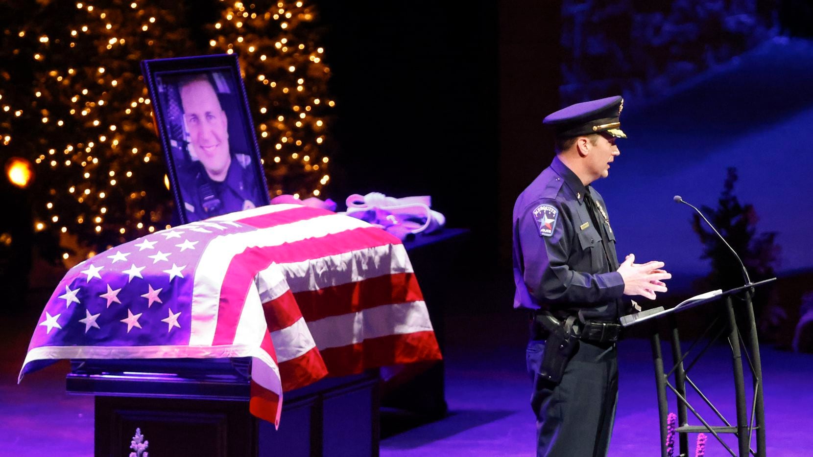 Mesquite Assistant Chief of Police Doug Yates delivered a eulogy during a funeral for...