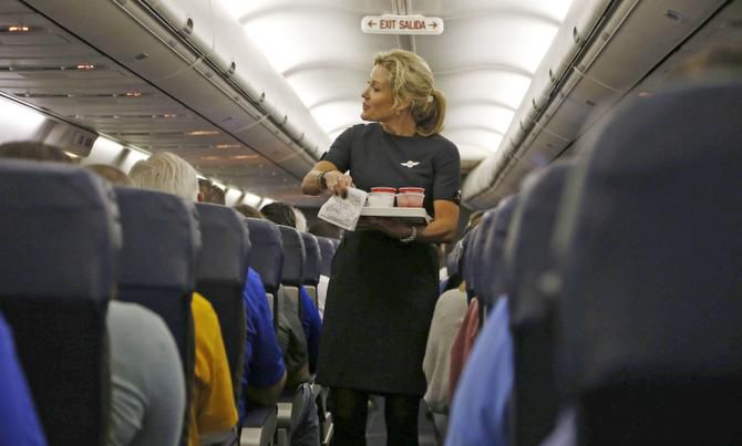 southwest flight attendant height requirements