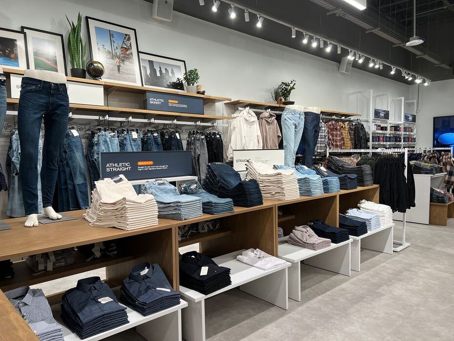 The Abercrombie & Fitch store is on the first level near Macy's.