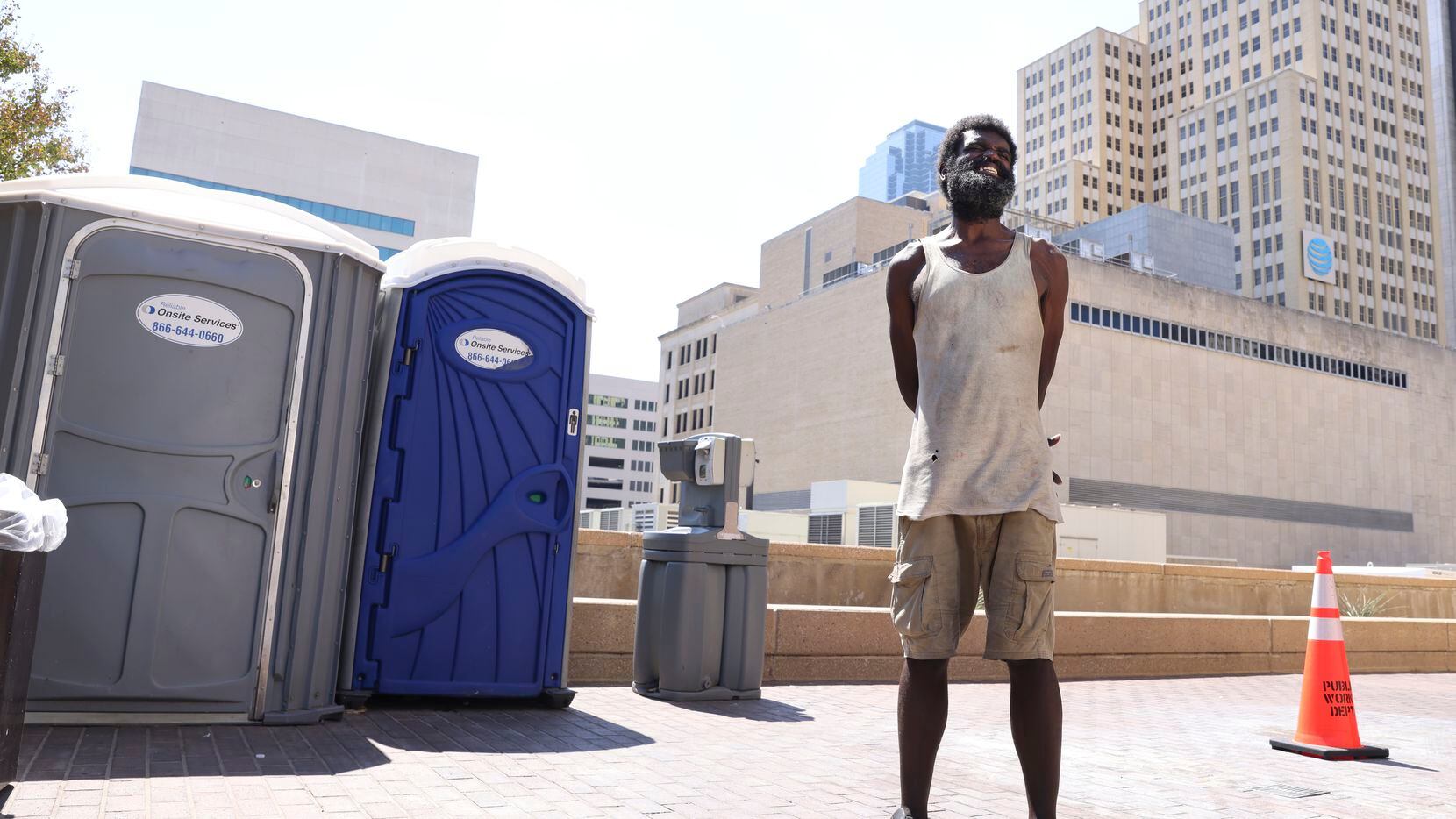 Dallas Provides Port A Potties For The Homeless And Theyre Often A Mess