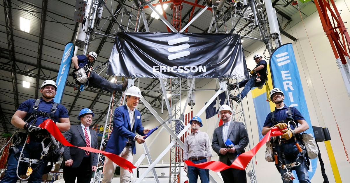 Ericsson to lay off 750 North American workers, shut down field service operations