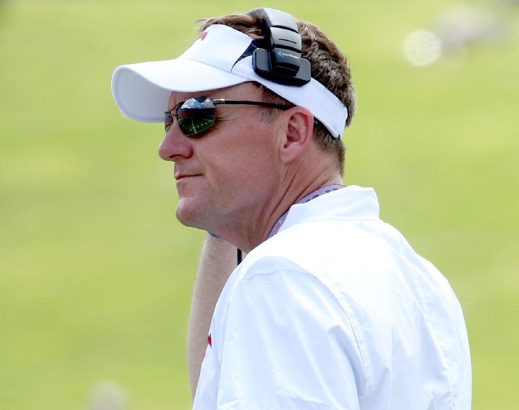 SMU Mustangs head football coach Chad Morris watches his players during second half action....