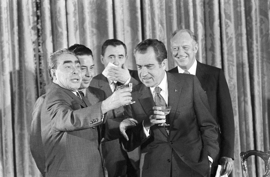 In this June 19, 1973 file photo, Soviet party chief Leonid I. Brezhnev, left, proposes a...