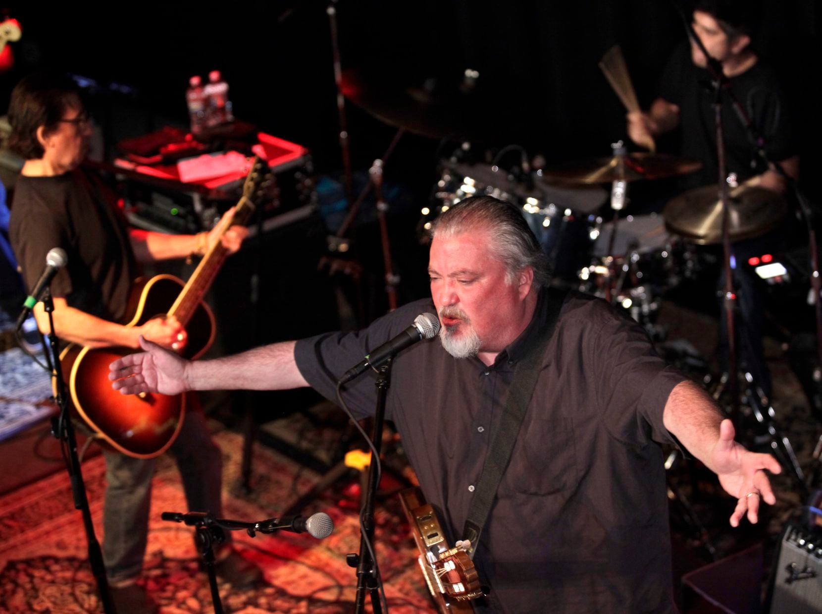 Los Lobos brought their genre-bending magic to House of Blues