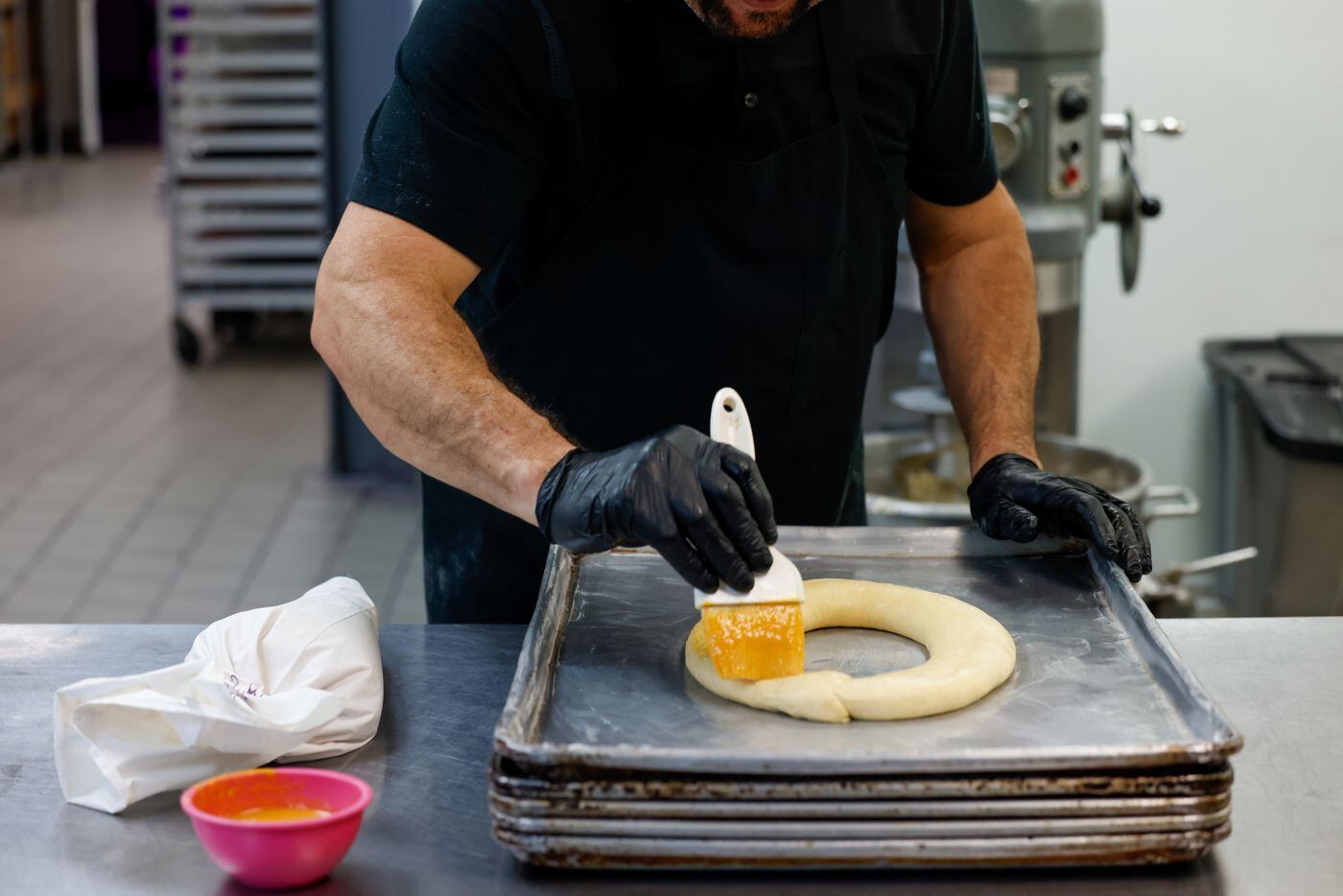 Baker Isaac Ramirez prepares Rosca de Reyes at the Tango Bakery in Garland on Thursday, January 5th...