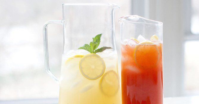 Prepara una rica limonada clásica para tu familia 
