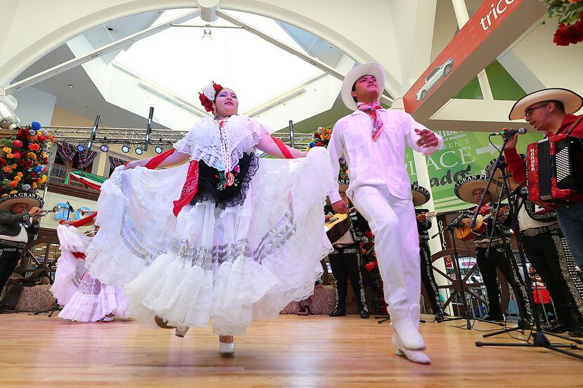 Demostraciones de ballet folklórico serán parte de los festejos de La Gran Plaza de Fort...