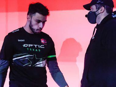 OpTic Texas' Brandon "Dashy" Otell leaves the stage after losing against Los Angeles Thieves...