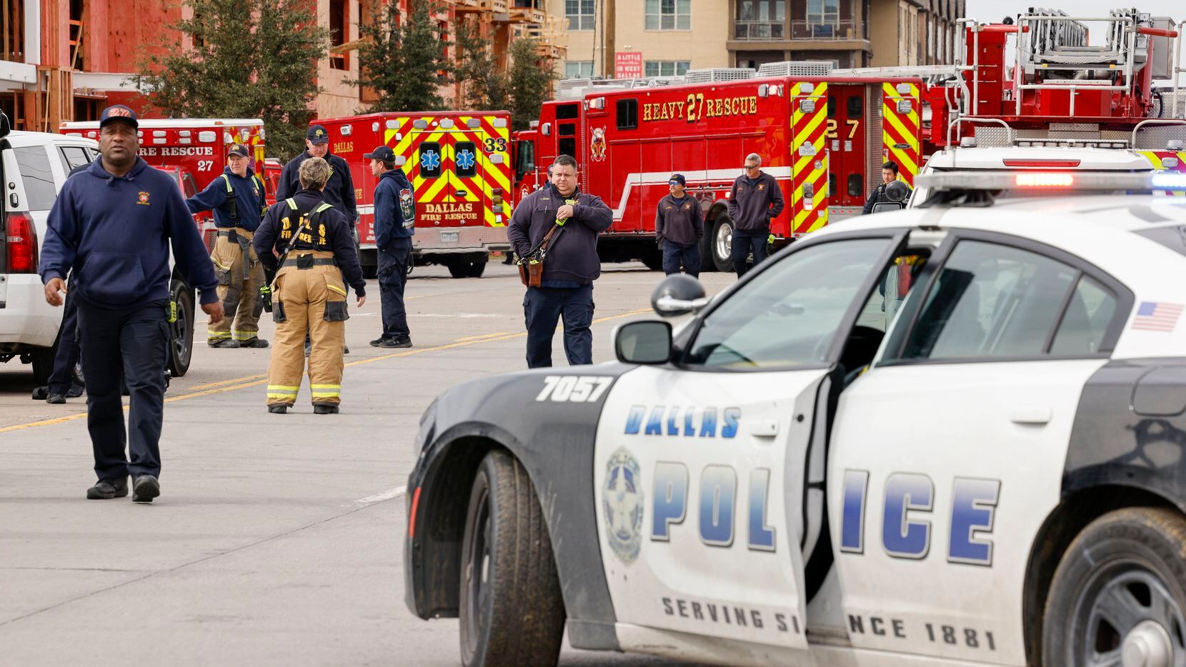 Dallas police and Dallas Fire-Rescue work a scene where a person was reported to be in...