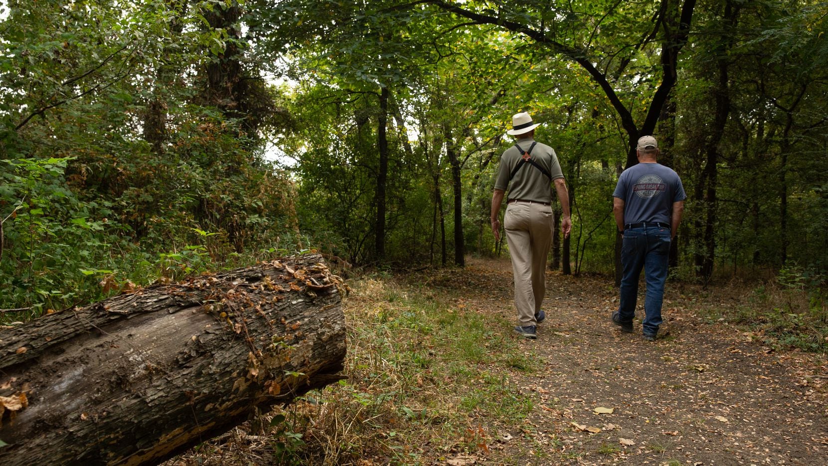 Forventning deadline Lagring Secret, hidden gem': New Dallas forest refuge was once the Elm Fork's most  notorious illegal dump