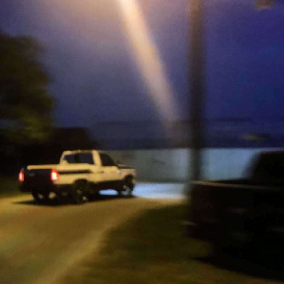 Cleburne police are looking for a suspect vehicle in connection to a crash that killed a man...